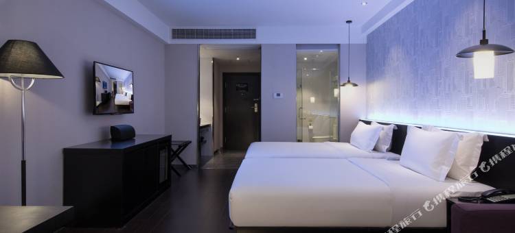 桔子酒店(重庆解放碑洪崖洞江景店)图片