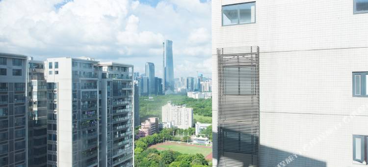 深圳深港短租公寓(翡翠明珠店)图片