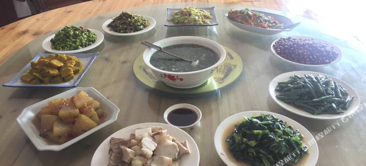 南尖岩古树人家图片
