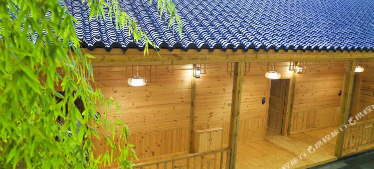 天堂寨竹海情苑木屋图片