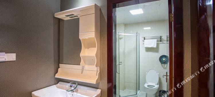 祺吨金城酒店(店口汽车站店)图片