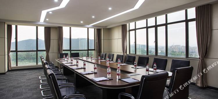 龙门华美达酒店图片