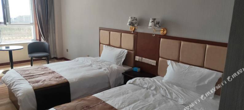 怀仁清凉山冰雪场图片