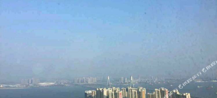 湛江苹果公寓(万达广场店)图片