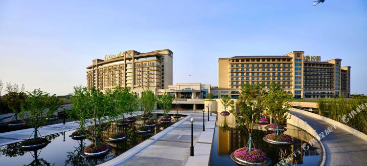 上海三甲港绿地铂瑞酒店图片