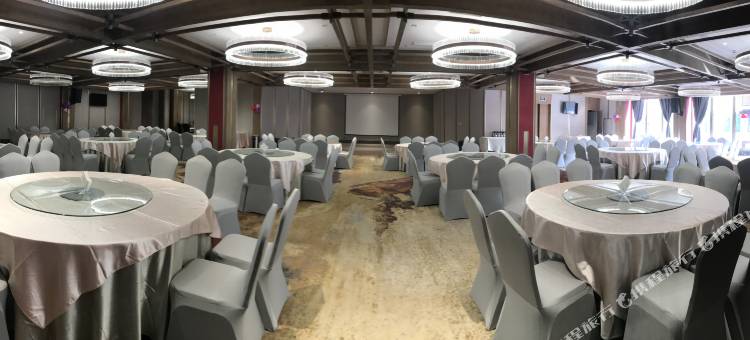 理县古尔沟温泉山庄图片