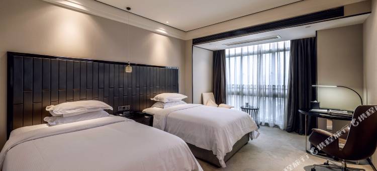 沃尔顿国际酒店(龙南市政府店)图片