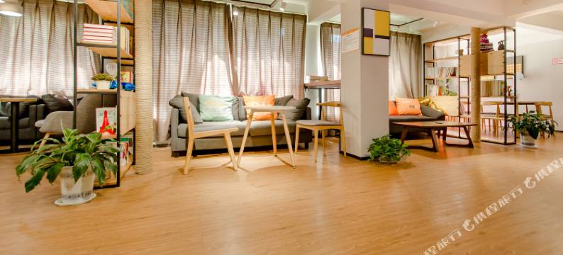 青岛OVU光谷服务公寓度假酒店图片