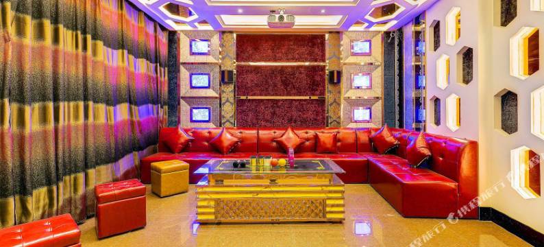 北京脸谱轰趴别墅(定泗路分店)图片