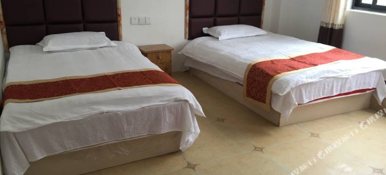 波密通麦轩轩食府客房图片