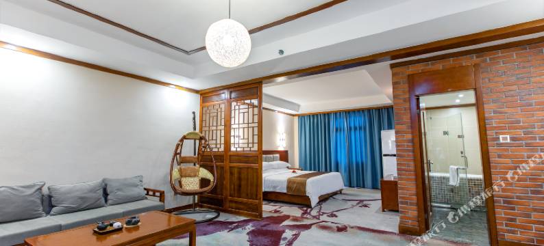 资兴奇石文化酒店(东江湖景区店)图片