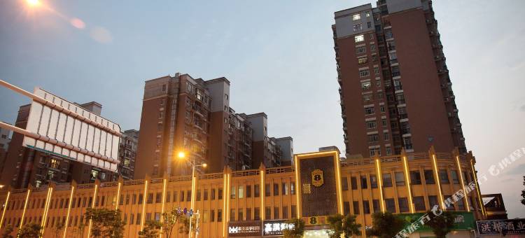 速8酒店(武汉欢乐谷店)图片