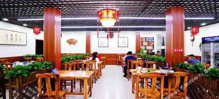 山海关山友庭院民宿图片