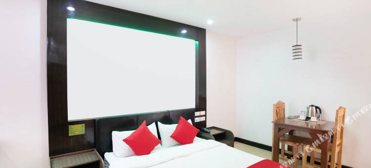 OYO 195 兰乔酒店-比尼扬(OYO 195 Ranchotel - BiÃ±an)图片