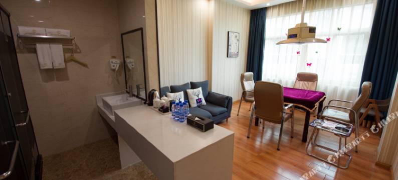 龙惠源酒店(惠州小金口高铁北站店)图片