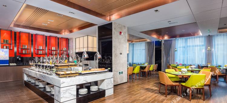 大连中山希尔顿欢朋酒店图片