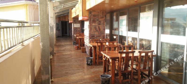 瑞丽金砖大酒店图片