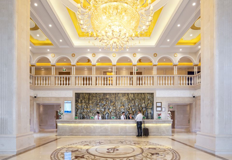 Vienna Hotel (Gongzhuling High-speed Railway Station)Hotel Overview