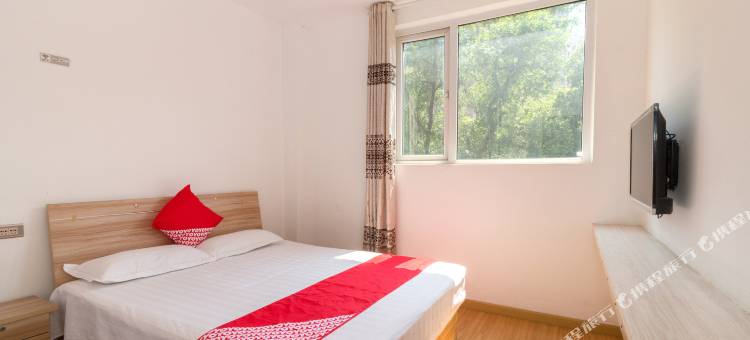 OYO武汉惠君宾馆图片