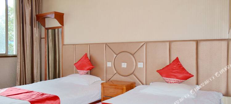 OYO杭州隆山宾馆(富阳龙浦街店)图片