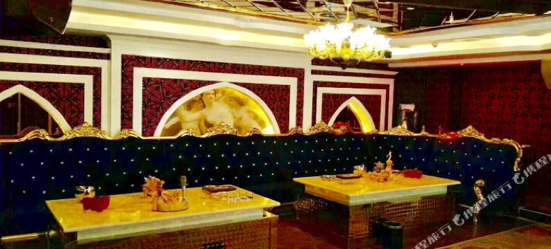 龙泉大酒店(文山七花广场民族村店)图片