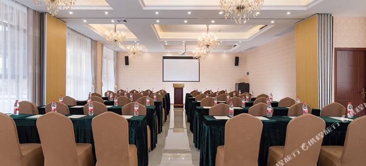 维也纳酒店(玉林容县古城桂南路店)图片