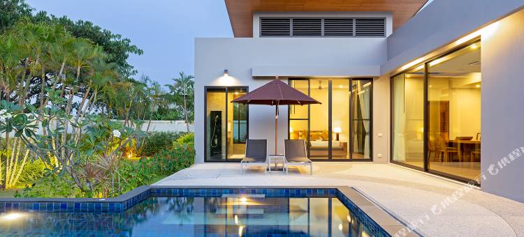 近奈函海滩热带风格别墅(Tropical Villa Near Nai Harn Beach)图片