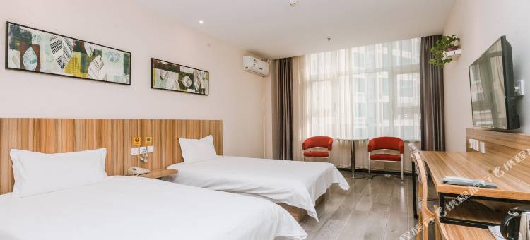 驿家365连锁酒店(天津西青开发区梅江会展中心店)图片