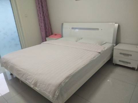 碧水嘉苑家庭公寓(凤县桥头庄村店)