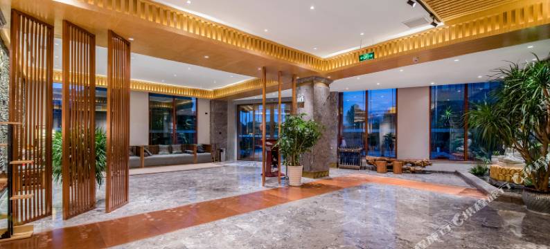 昆明•素彩   GRACEFUL  CULTURE 文化艺术酒店(滇池公园1903店)图片