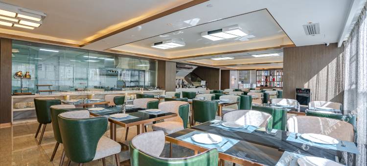 雅斯特国际酒店(观山湖区国际会议中心地铁站店)图片