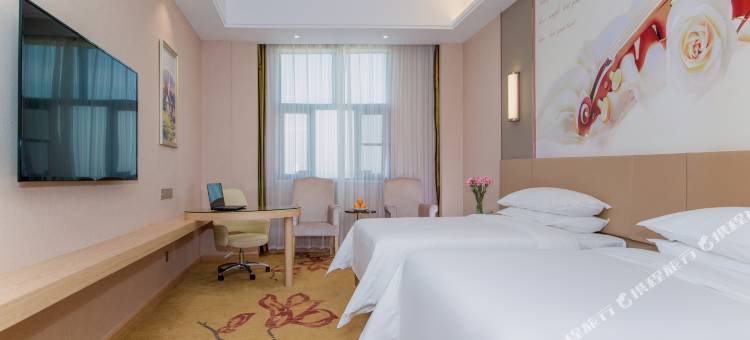 维也纳国际酒店(麻城高铁站商贸城店)图片