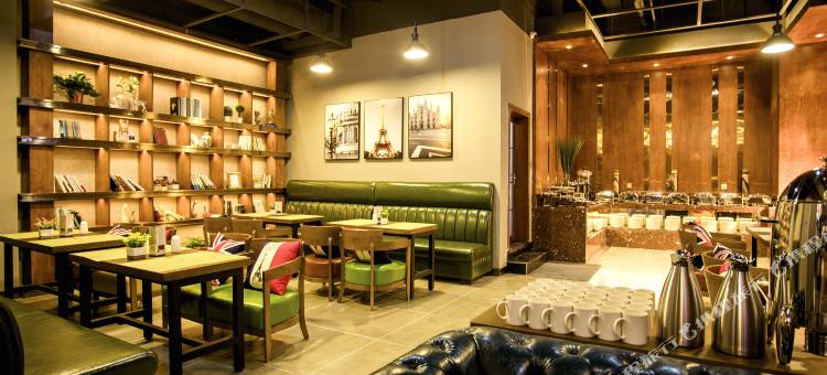 喆啡酒店(信阳市政府火车站店)图片