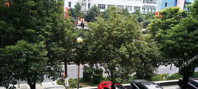 丰都君之都假日酒店图片