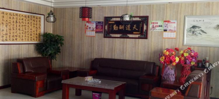 彭阳宁昇时尚酒店图片