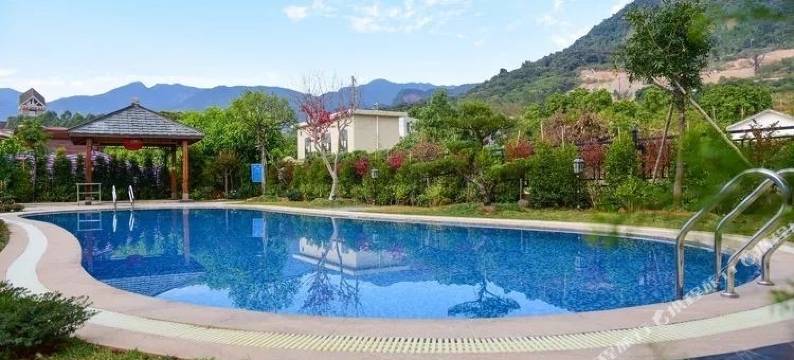 广州白水寨雅悦居温泉泳池度假别墅(金叶子店)图片