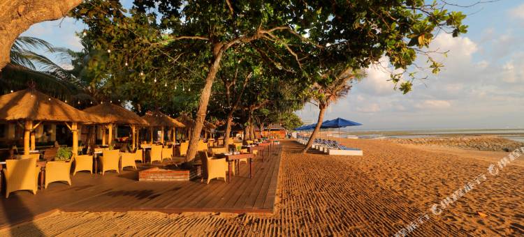 因纳辛杜海滩度假村酒店(Inna Sindhu Beach Hotel & Resort)图片