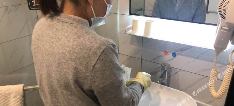 7天优品酒店(鞍山火车站万象汇店)图片