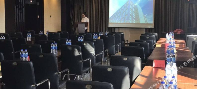 敦化临江花园酒店图片