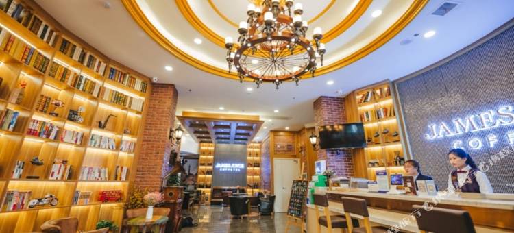 喆啡酒店(青岛北站李村步行街地铁站店)图片