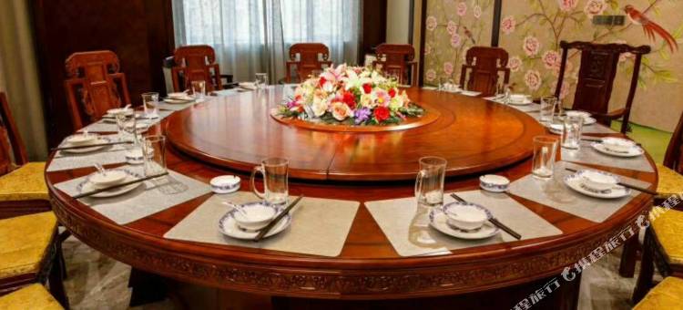 民乐盈丰国际酒店图片