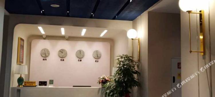 重庆四季花畔酒店(刘家坪地铁站店)图片