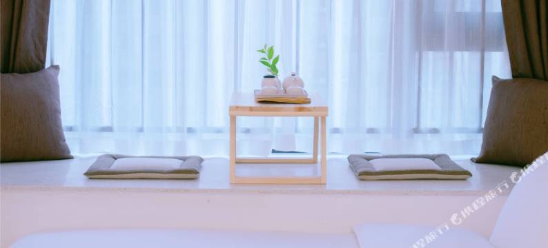 偶宿酒店(郑州高铁东站万科誉店)图片