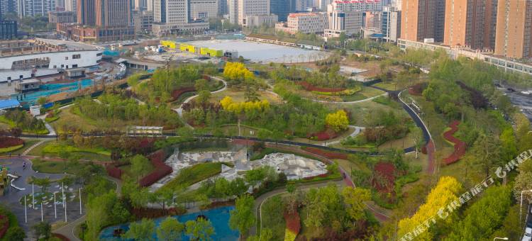 郑州高铁东站亚朵酒店图片