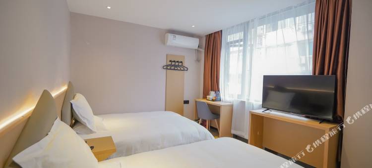 IU酒店(杭州凤起路地铁站店)图片