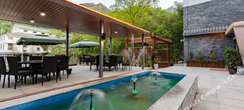 栾川颐林山居民宿(老君山云景索道店)图片