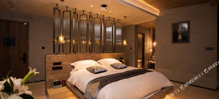 黄山一支百合古董珍藏智慧民宿图片