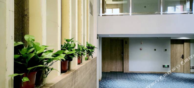 都市118精选酒店(西安含光南路吉祥村地铁站店)图片