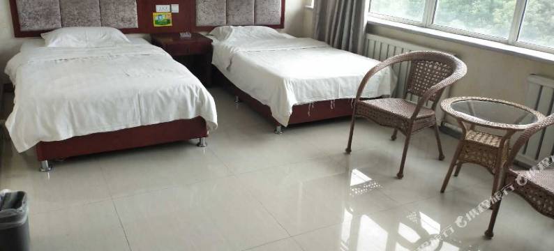 伊宁缘悦源昕酒店图片