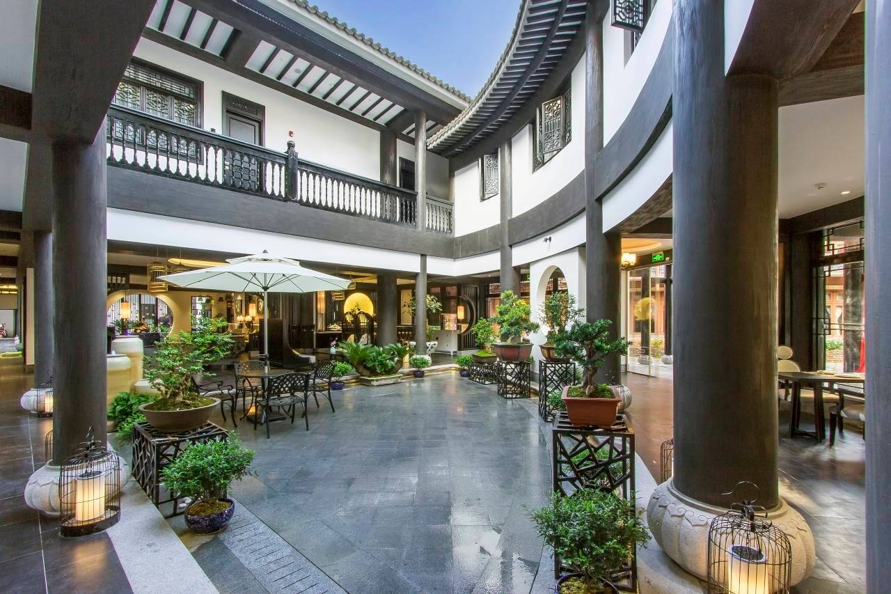 梦景望月庭院酒店(昆明南屏步行街金马碧鸡坊店)图片